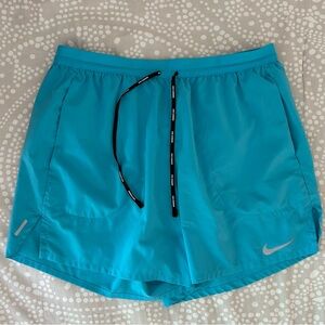 Nike men’s lined running shorts, size Large